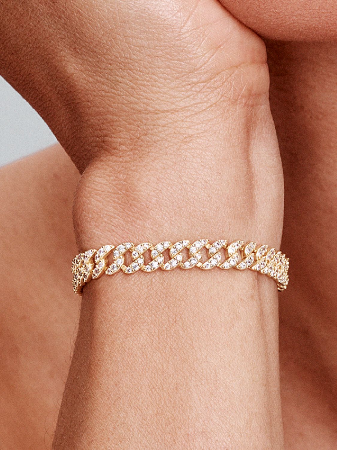 Pulsera con Circonita 18k
