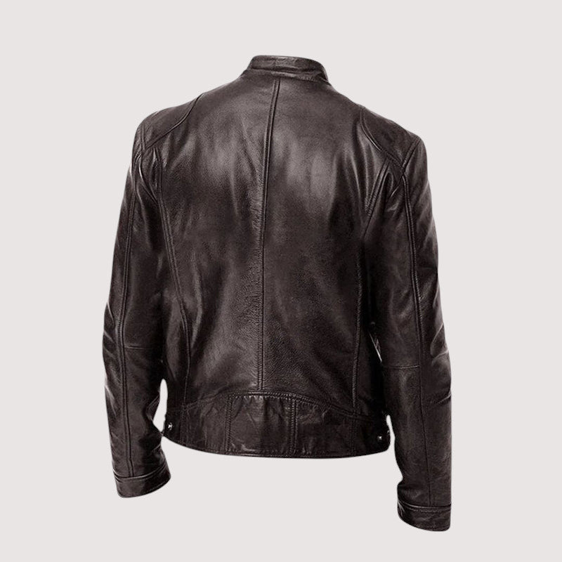 Chaqueta de cuero elegante y versátil.