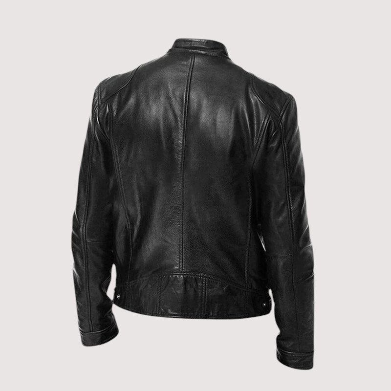 Chaqueta de cuero elegante y versátil.