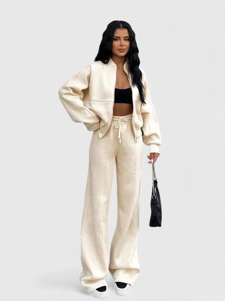 Suéter y Pantalones Cómodos