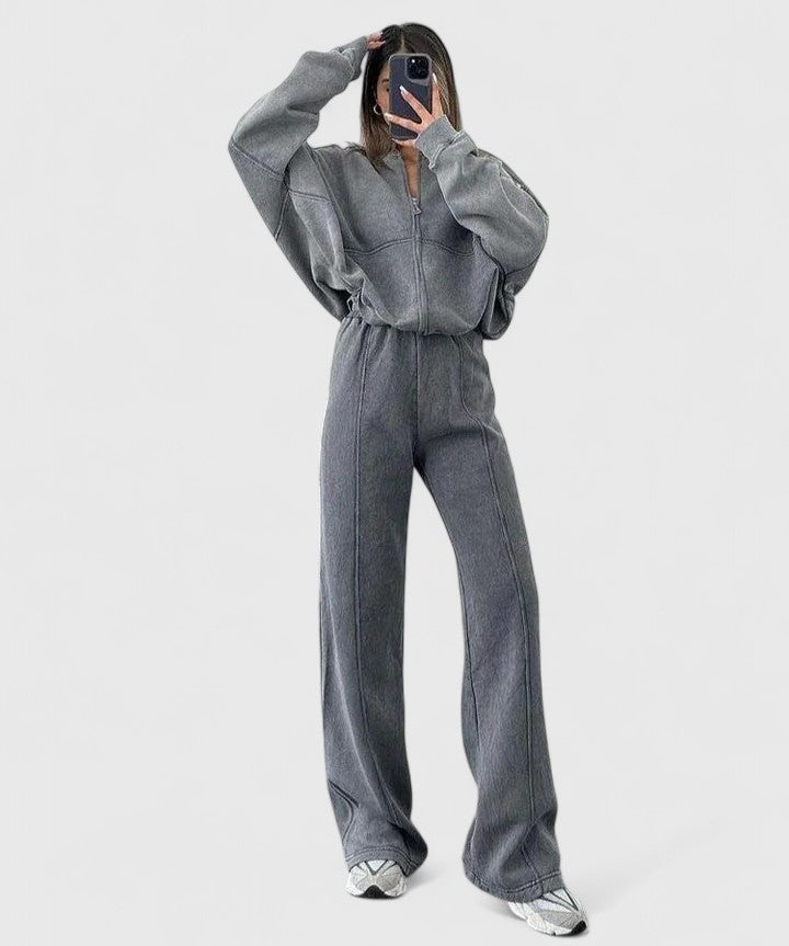 Suéter y Pantalones Cómodos