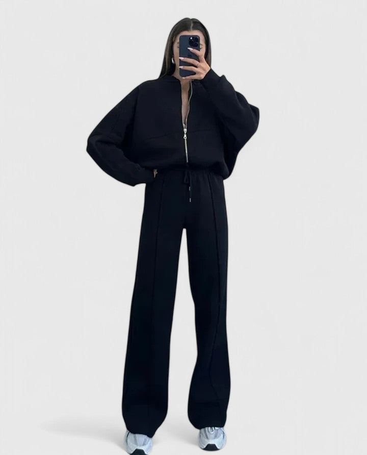 Suéter y Pantalones Cómodos