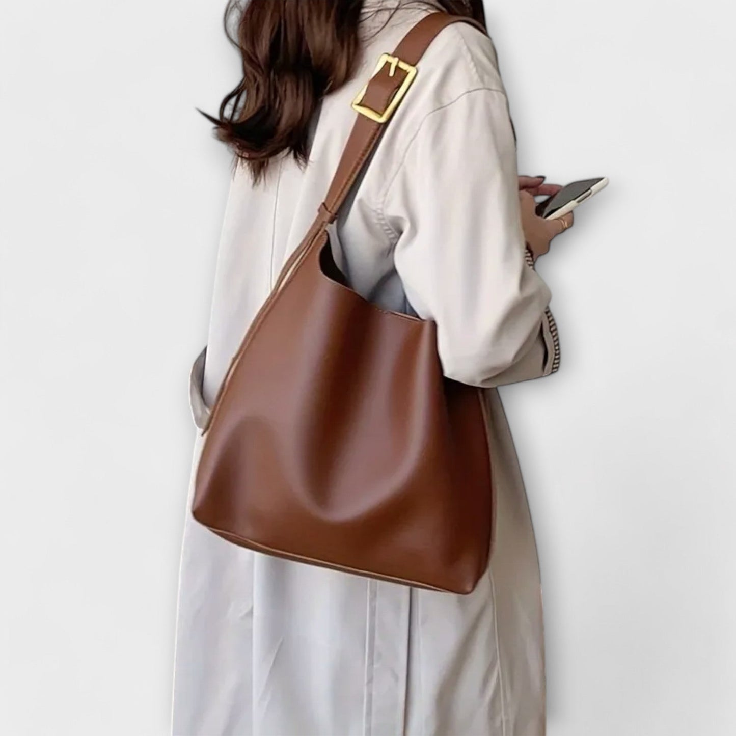 Elegante Bolso de Hombro de Cuero