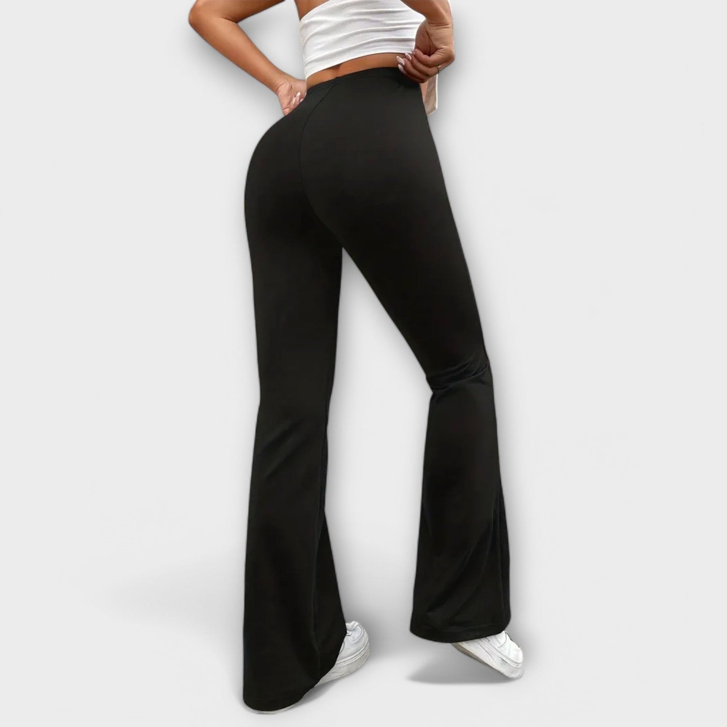 Pantalones Relaxed con Pierna Acampanada