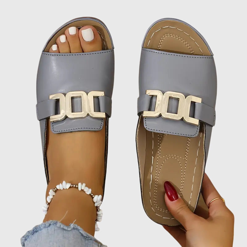 Sandalias Cómodas con Hebilla