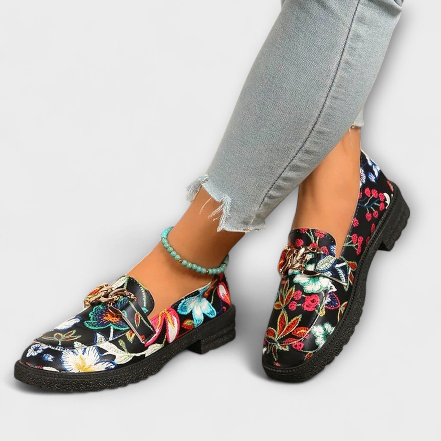 Mocasines coloridos con estampado de flores